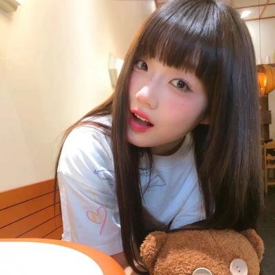 满船春色